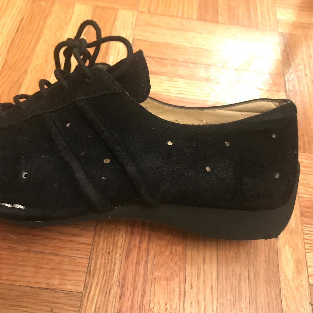 BCBGMAXAZRIA perforated suede leather loafers - Picture 5 of 7